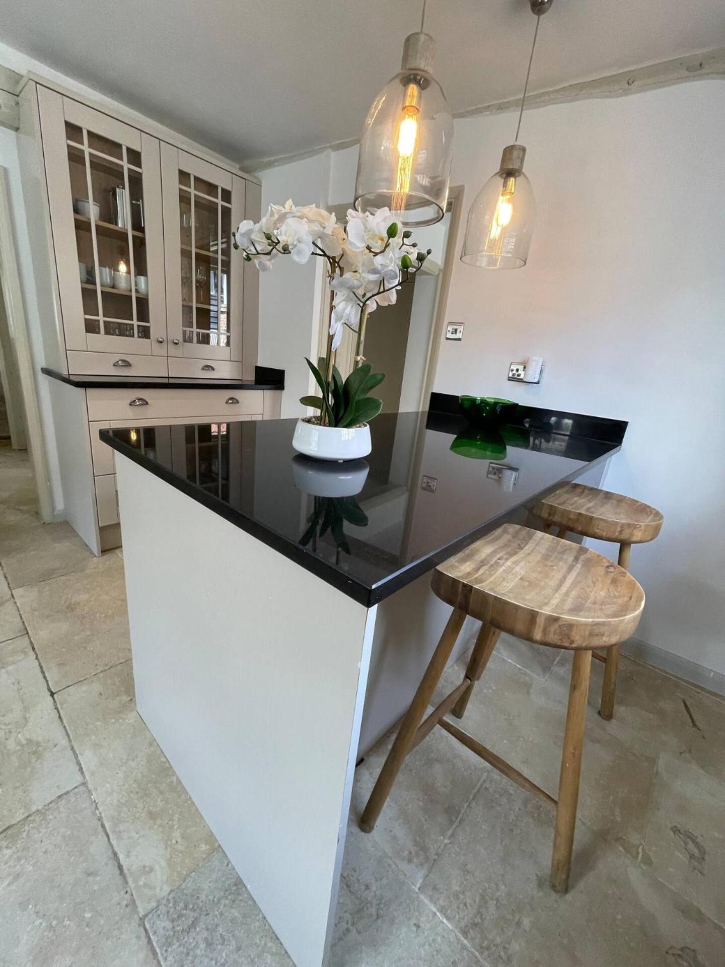 Elegant Oak Beamed House In Pretty Village - Cambridge Homehost Buckden  Exteriér fotografie