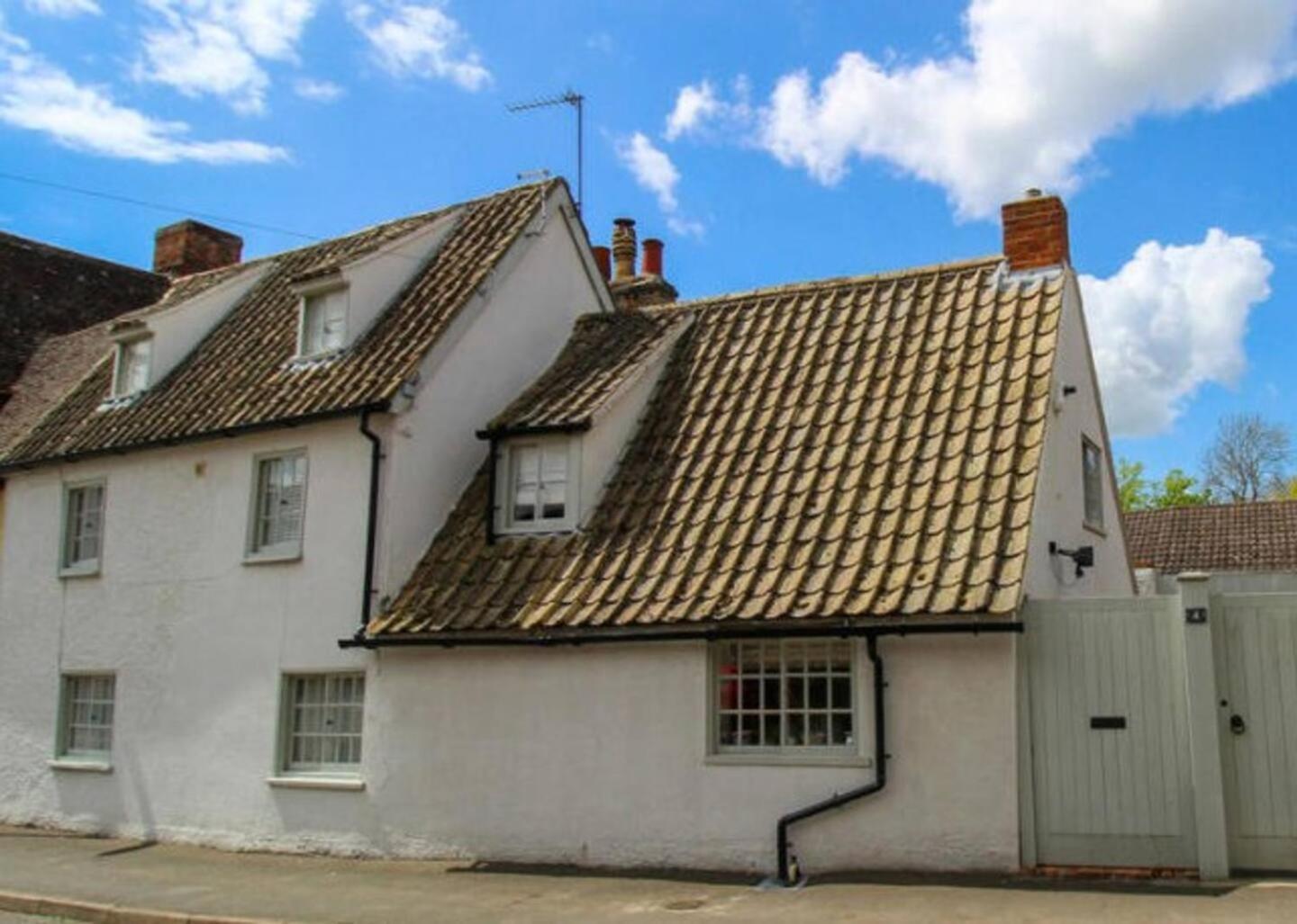 Elegant Oak Beamed House In Pretty Village - Cambridge Homehost Buckden  Exteriér fotografie